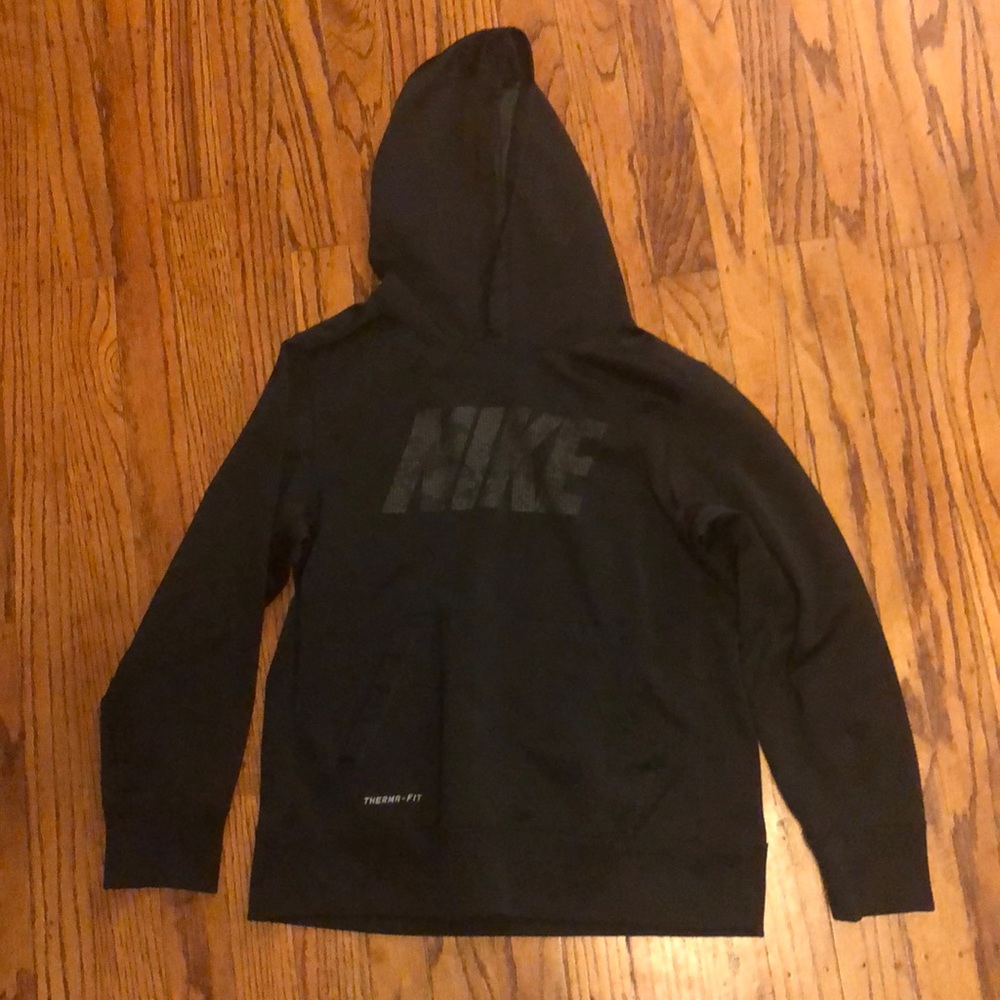 Boys Nike sweatshirt